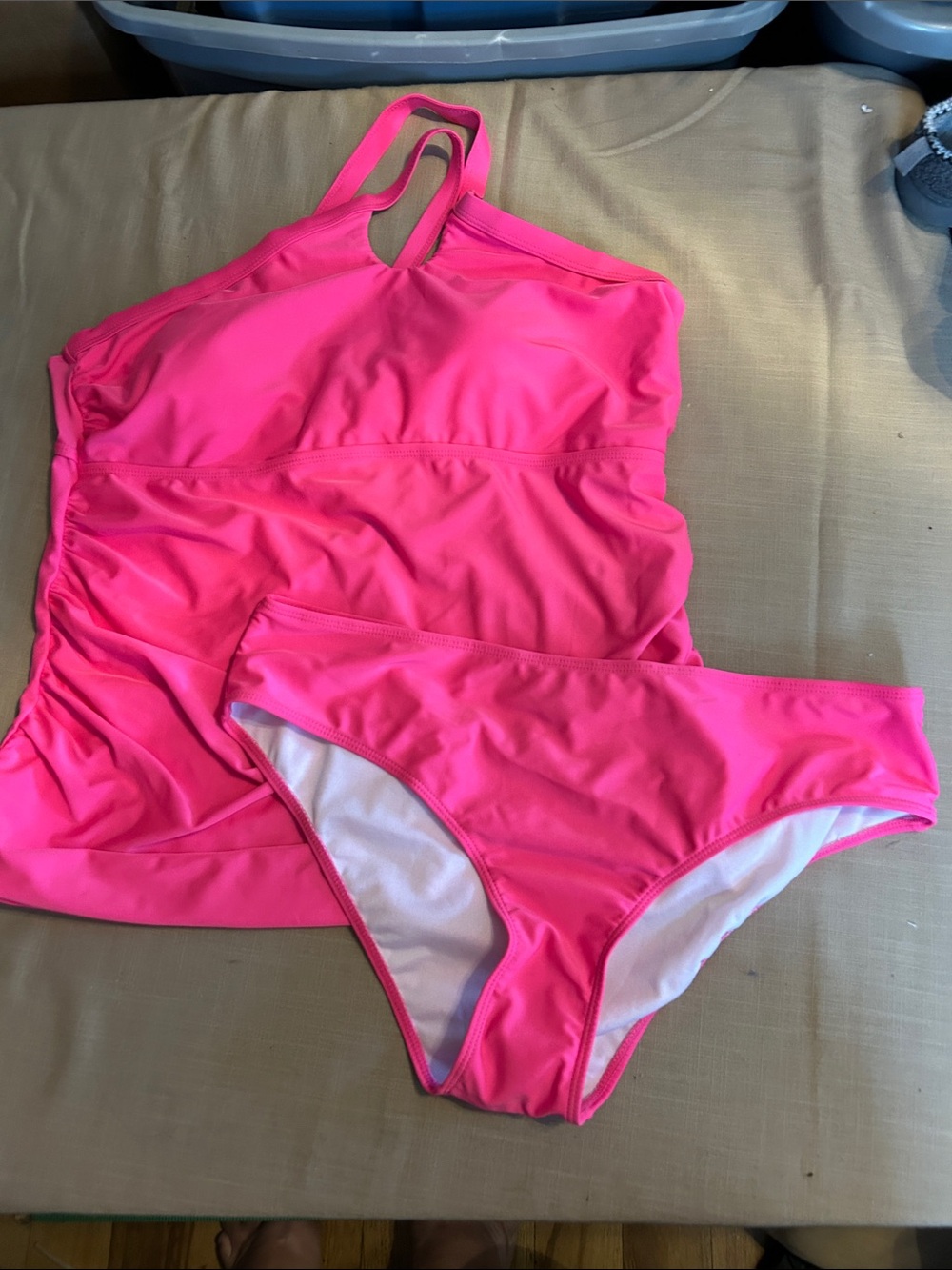 NWOT Women’s Hot Pink Tankini Swim Set - Stylish Two-Piece